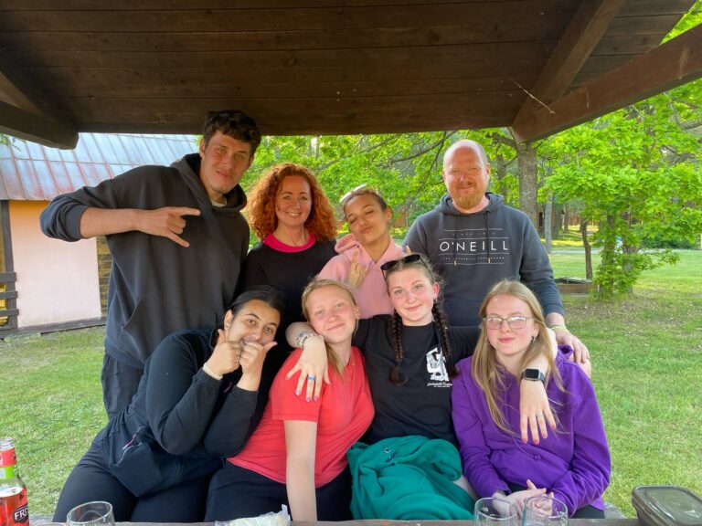 ŠKOLNÍ ROK POMALU KONČÍ…